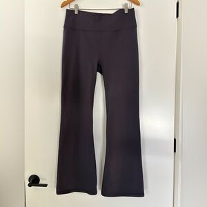 Fabletics Define Powerhold High-Waisted Flare Leggings XL Regular inseam (27)